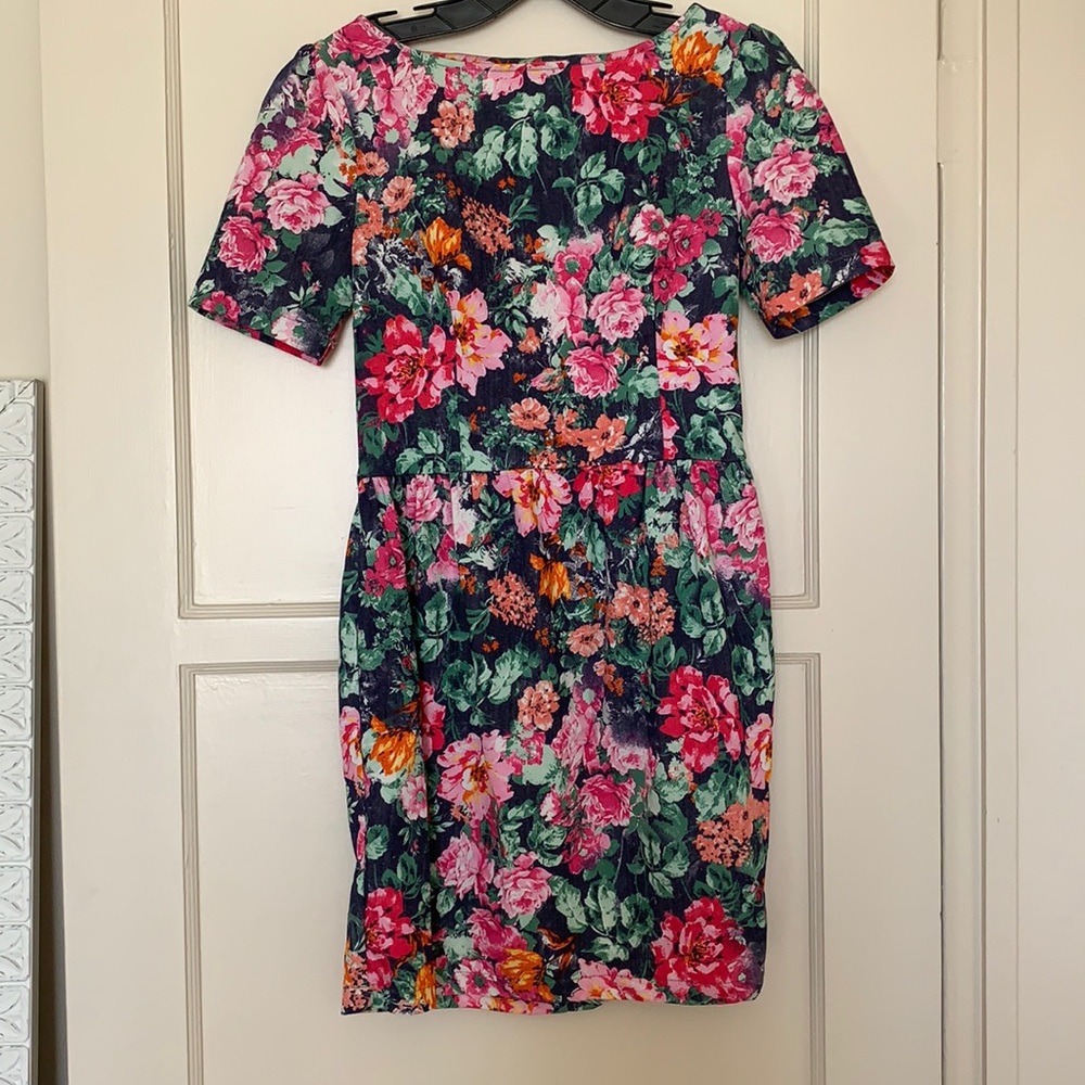 Dress floral print size EU36
